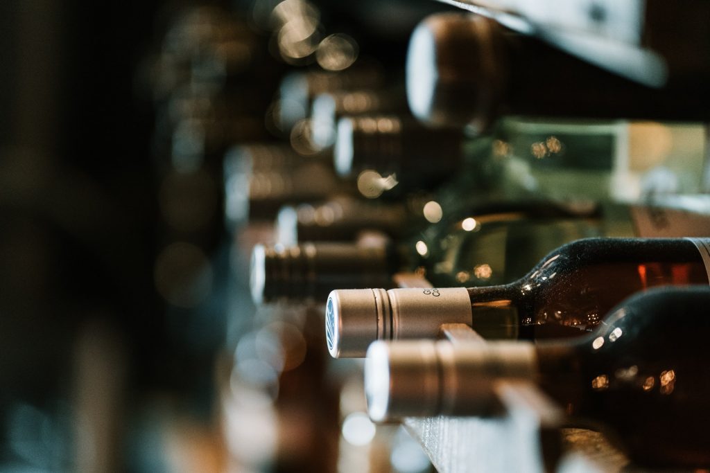 Comment conserver son vin sans cave à vin ?