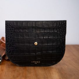 Pochette arrondie en cuir noir